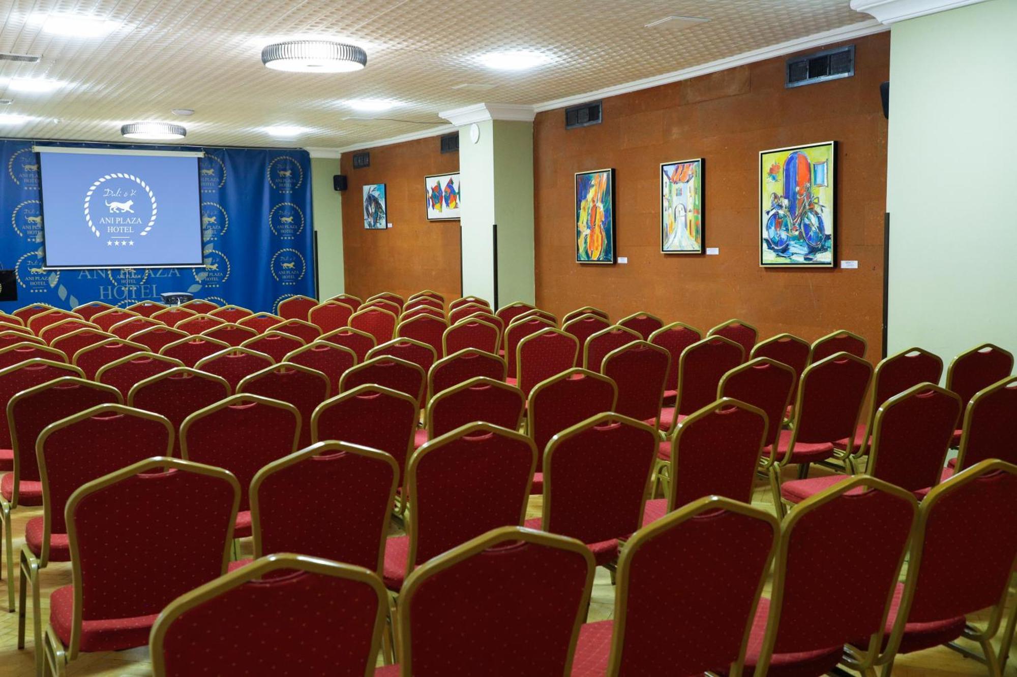 Ani Plaza Hotel Yerevan Luaran gambar