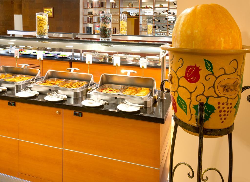 Ani Plaza Hotel Yerevan Luaran gambar