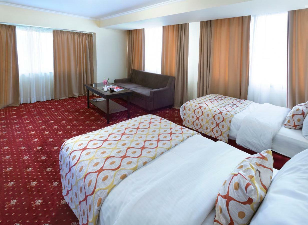 Ani Plaza Hotel Yerevan Luaran gambar