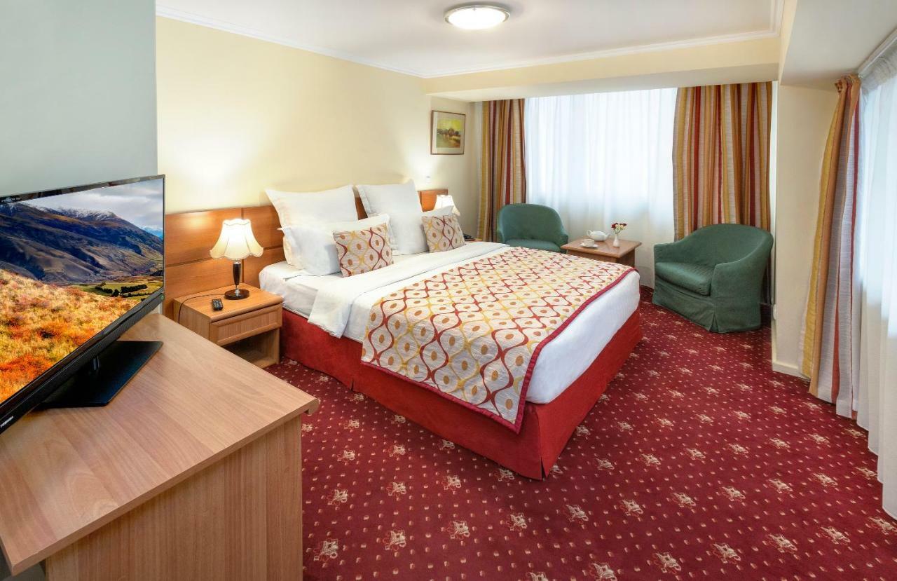 Ani Plaza Hotel Yerevan Luaran gambar